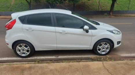 FORD Fiesta Hatch 1.6 4P SE FLEX, Foto 2