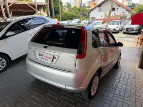 FORD Fiesta Hatch 1.6 4P FLEX, Foto 4