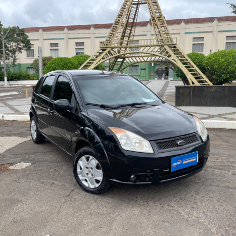 FORD Fiesta Hatch 1.6 4P CLASS FLEX, Foto 1