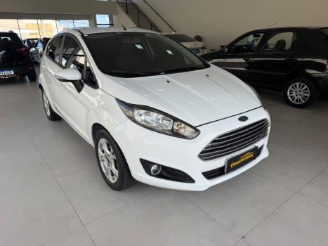 FORD Fiesta Hatch 1.5 16V 4P S FLEX, Foto 2