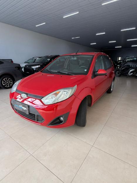 FORD Fiesta Hatch 1.6, Foto 3