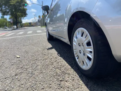 FORD Fiesta Hatch 1.6 16V 4P SE FLEX AUTOM�TICO, Foto 11