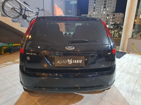 FORD Fiesta Hatch 1.6, Foto 4