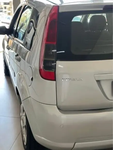 FORD Fiesta Hatch 1.6 16V 4P SE FLEX, Foto 11