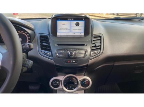 FORD Fiesta Hatch 1.6 16V 4P FLEX SEL POWERSHIFT AUTOM�TICO, Foto 16
