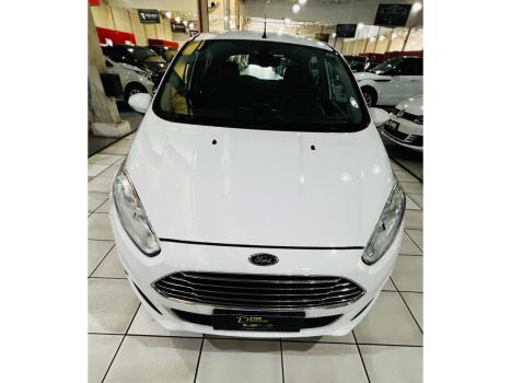 FORD Fiesta Hatch 1.6 16V 4P FLEX TITANIUM POWERSHIFT AUTOM�TICO, Foto 3