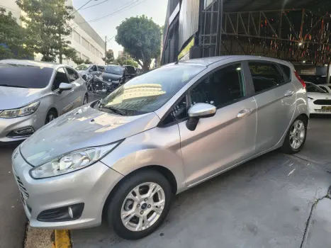 FORD Fiesta Hatch 1.6 16V 4P FLEX SE POWERSHIFT AUTOM�TICO, Foto 1