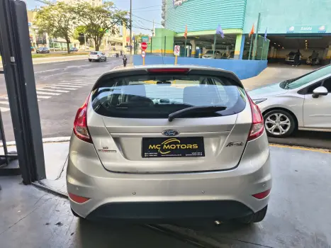 FORD Fiesta Hatch 1.6 16V 4P FLEX SE POWERSHIFT AUTOM�TICO, Foto 5