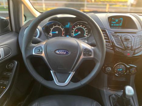 FORD Fiesta Hatch 1.6 16V 4P TITANIUM FLEX, Foto 4