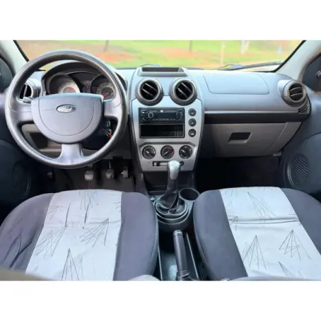 FORD Fiesta Hatch 1.6 4P FLEX, Foto 7