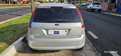 FORD Fiesta Hatch 1.6 4P SE PLUS FLEX, Foto 2