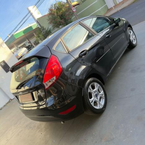 FORD Fiesta Hatch 1.5 16V 4P S FLEX, Foto 7