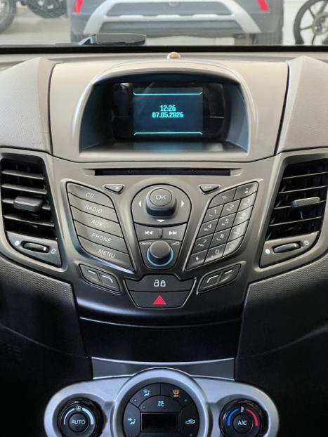 FORD Fiesta Hatch 1.6 16V 4P TITANIUM FLEX, Foto 7