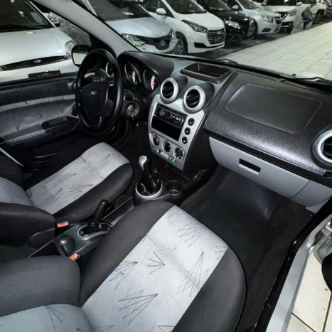 FORD Fiesta Hatch 1.6 4P FLEX, Foto 10