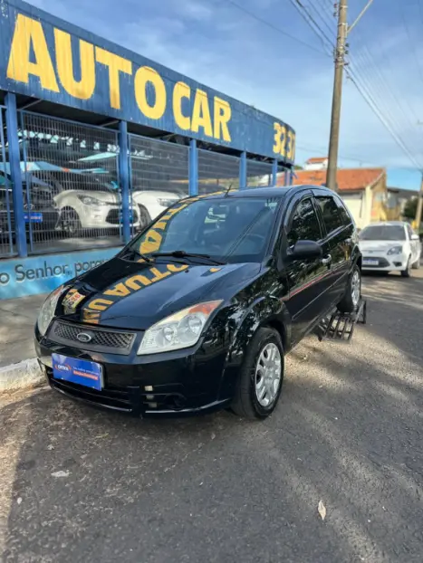 FORD Fiesta Hatch 1.0 4P FLEX, Foto 1