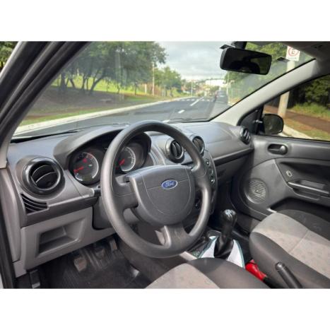 FORD Fiesta Hatch 1.0 4P FLEX, Foto 10