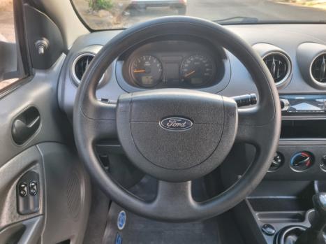 FORD Fiesta Hatch 1.0 4P CLASS FLEX, Foto 2