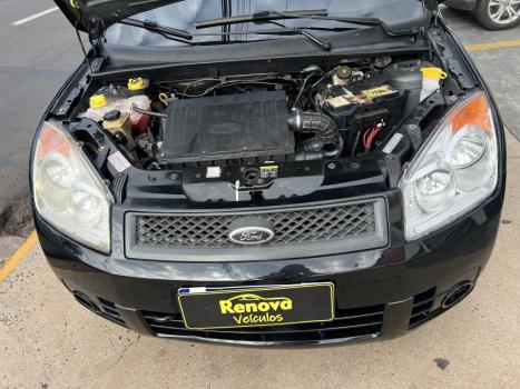 FORD Fiesta Hatch 1.6 4P CLASS FLEX, Foto 4