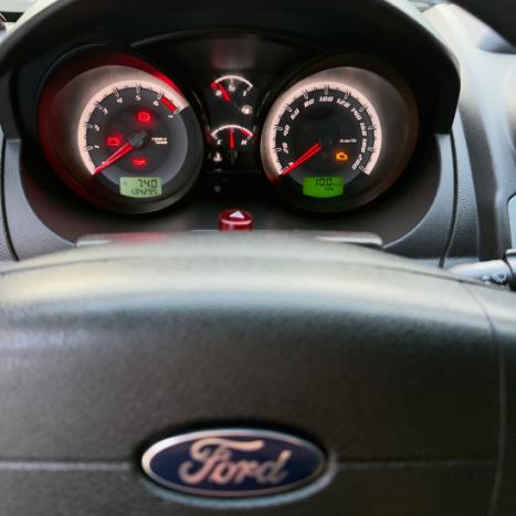 FORD Fiesta Hatch 1.6, Foto 4