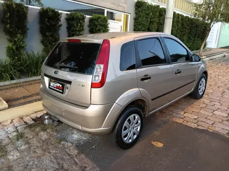 FORD Fiesta Hatch 1.0 4P FLEX, Foto 3