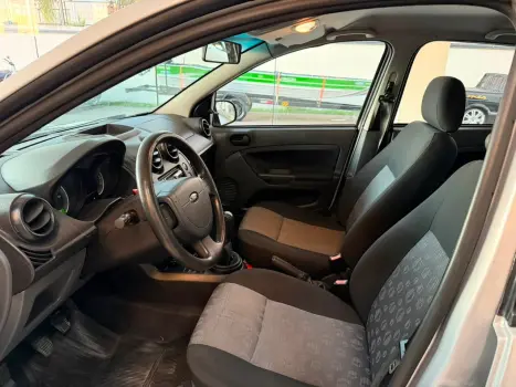 FORD Fiesta Hatch 1.0, Foto 7