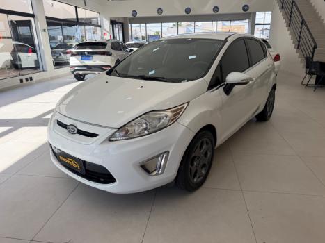 FORD Fiesta Hatch 1.6, Foto 2