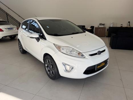 FORD Fiesta Hatch 1.6, Foto 3