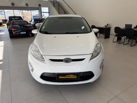 FORD Fiesta Hatch 1.6, Foto 4