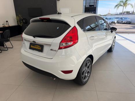 FORD Fiesta Hatch 1.6, Foto 6