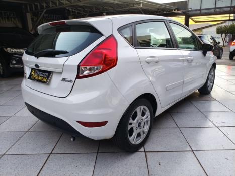 FORD Fiesta Hatch 1.6 16V 4P FLEX SE POWERSHIFT AUTOM�TICO, Foto 5