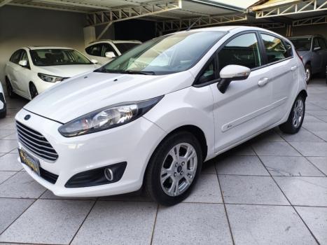 FORD Fiesta Hatch 1.6 16V 4P FLEX SE POWERSHIFT AUTOM�TICO, Foto 6