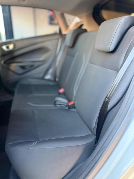 FORD Fiesta Hatch 1.6 16V 4P SE FLEX, Foto 17