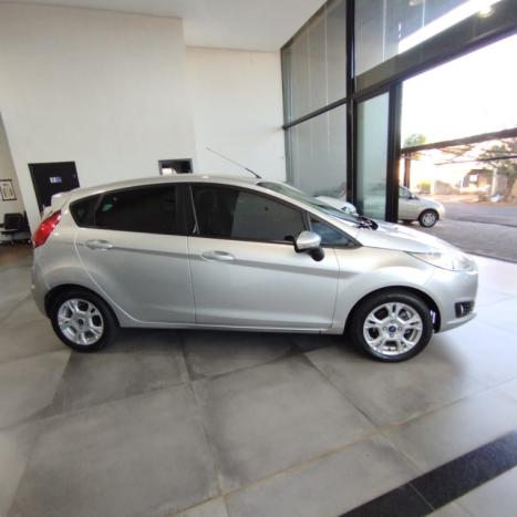 FORD Fiesta Hatch 1.6 16V 4P SE FLEX, Foto 5