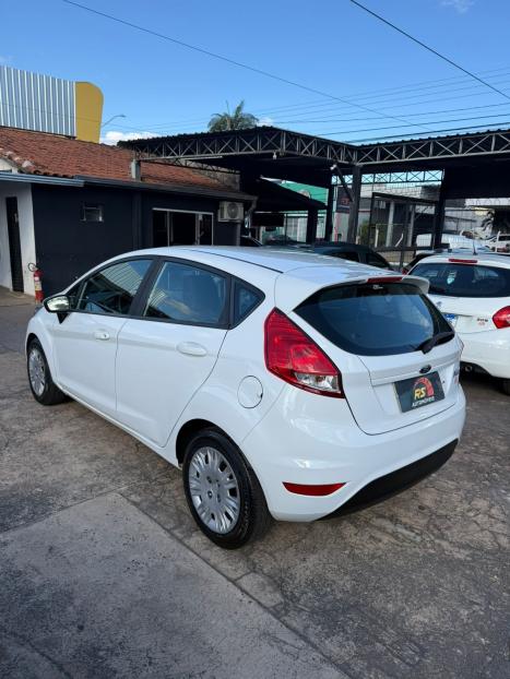 FORD Fiesta Hatch 1.5 16V 4P S FLEX, Foto 6