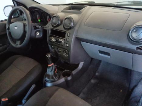 FORD Fiesta Hatch 1.0 4P FLEX, Foto 4