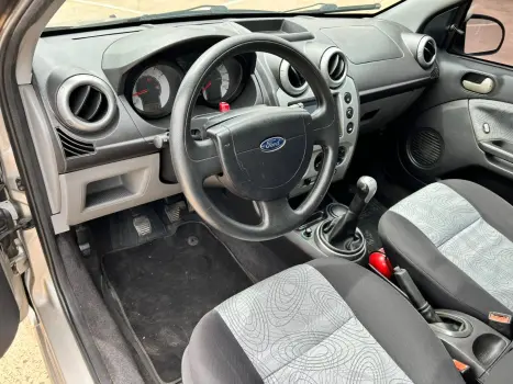 FORD Fiesta Hatch 1.6 4P SE FLEX, Foto 10