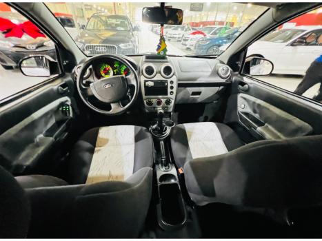 FORD Fiesta Hatch 1.6 4P FLEX, Foto 9