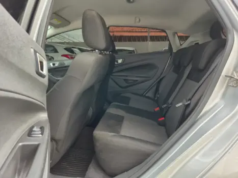 FORD Fiesta Hatch 1.6 16V 4P SE FLEX AUTOM�TICO, Foto 10