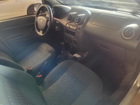 FORD Fiesta Hatch 1.0 4P FLEX, Foto 5