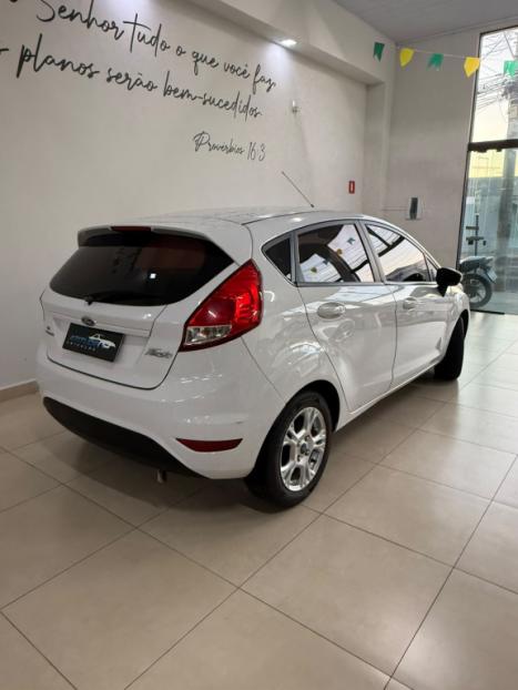 FORD Fiesta Hatch 1.6 16V 4P FLEX SE POWERSHIFT AUTOM�TICO, Foto 4