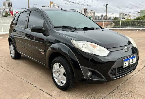 FORD Fiesta Hatch 1.6 4P CLASS FLEX, Foto 2