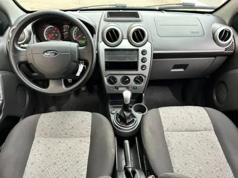 FORD Fiesta Hatch 1.6 4P CLASS FLEX, Foto 15
