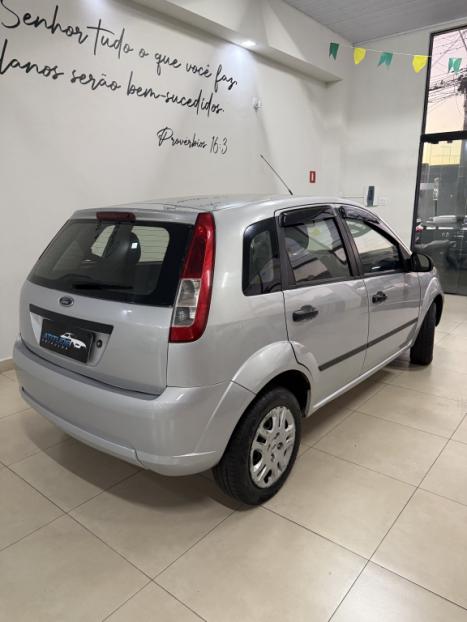 FORD Fiesta Hatch 1.0 4P, Foto 6