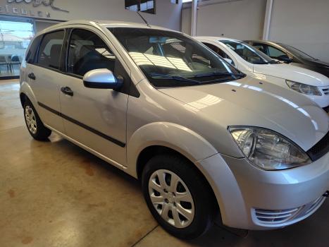 FORD Fiesta Hatch 1.0 4P, Foto 2
