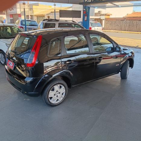 FORD Fiesta Hatch 1.6 4P CLASS FLEX, Foto 6