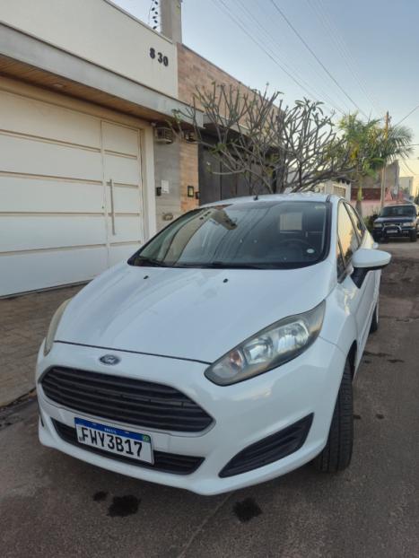 FORD Fiesta Hatch 1.5 16V 4P S FLEX, Foto 2