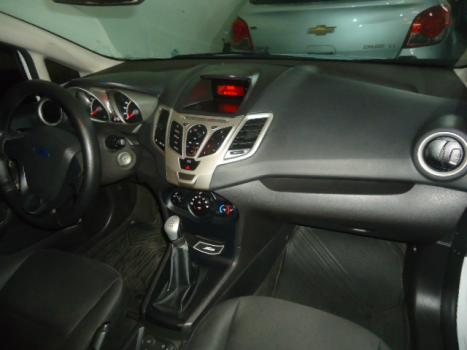 FORD Fiesta Hatch 1.6 16V 4P SE FLEX, Foto 4