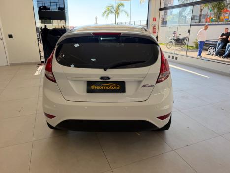 FORD Fiesta Hatch 1.6, Foto 7