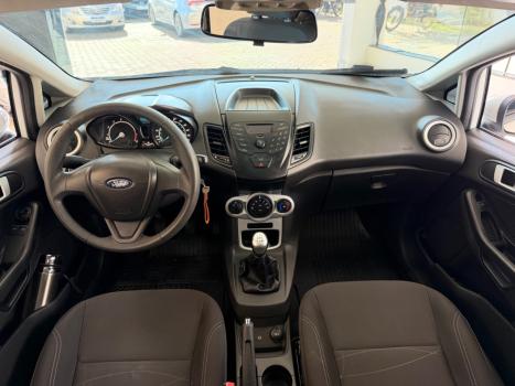 FORD Fiesta Hatch 1.6, Foto 8