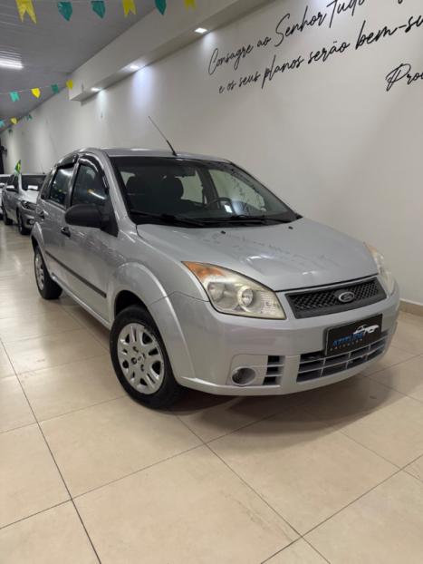 FORD Fiesta Hatch 1.0 4P, Foto 1